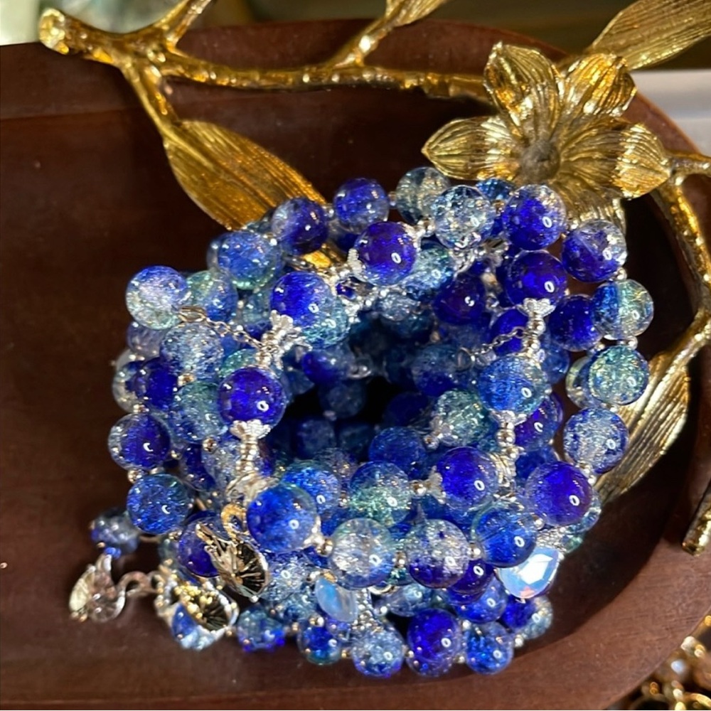 Swan bracelet